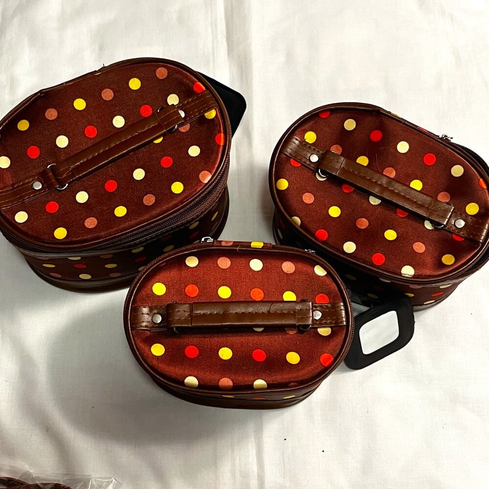 COPY - 3-piece cosmetic containers - brown with polka dots